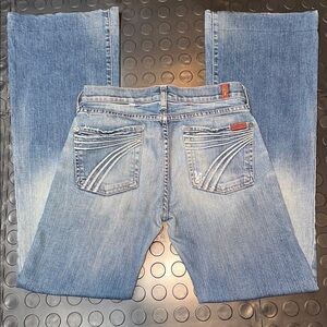 Dojo 28 x 31 x 8  —-7 For All Mankind Faded Blue Mid-Rise Jeans